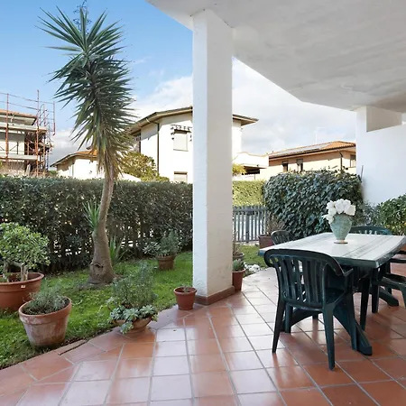 Casa Delle Ortensie Сasa de vacaciones Viareggio